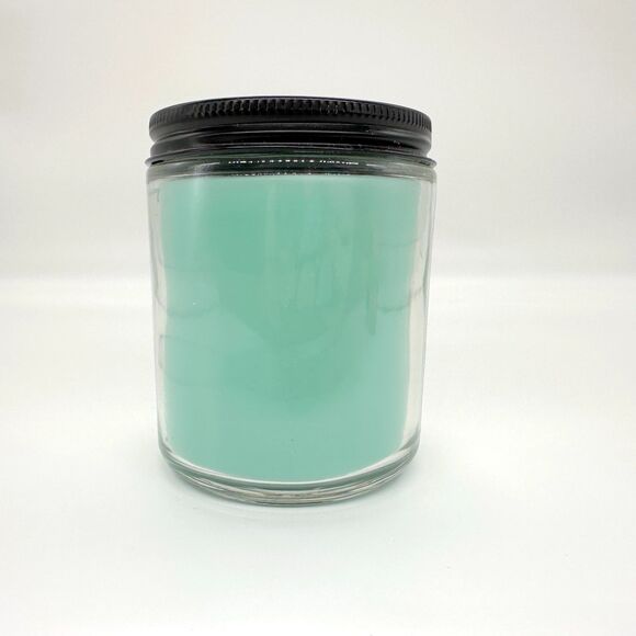 Bath & Body Works Sweater Weather 7oz Single Wick Candle New - Picture 2 of 4